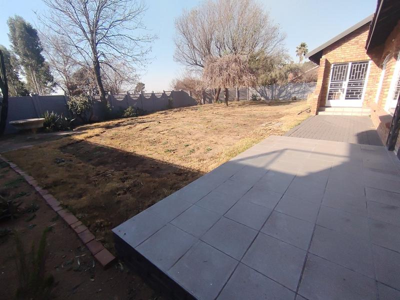 3 Bedroom Property for Sale in Vaalpark Free State
